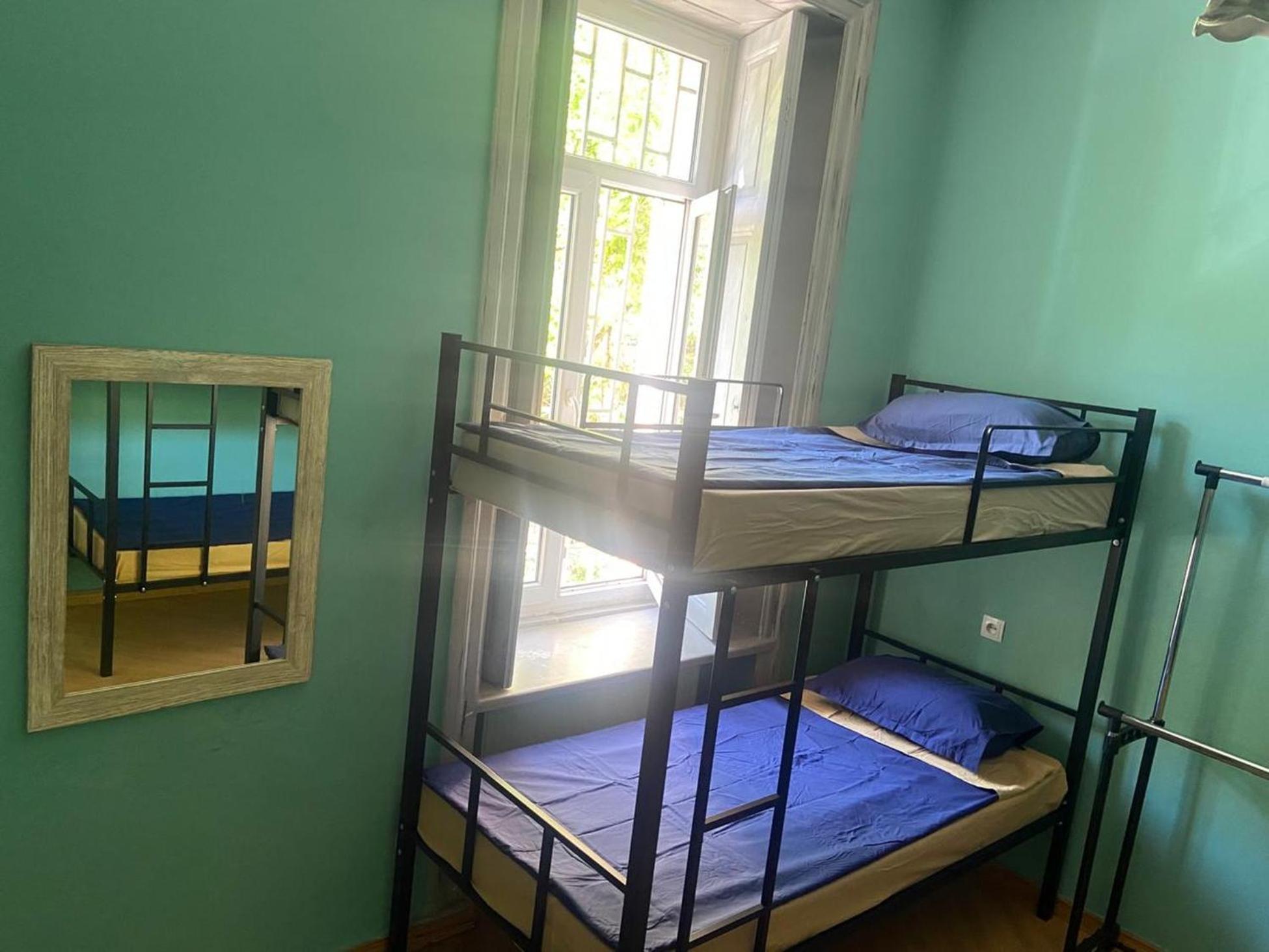 J Square Hostel Tbilisi Bagian luar foto