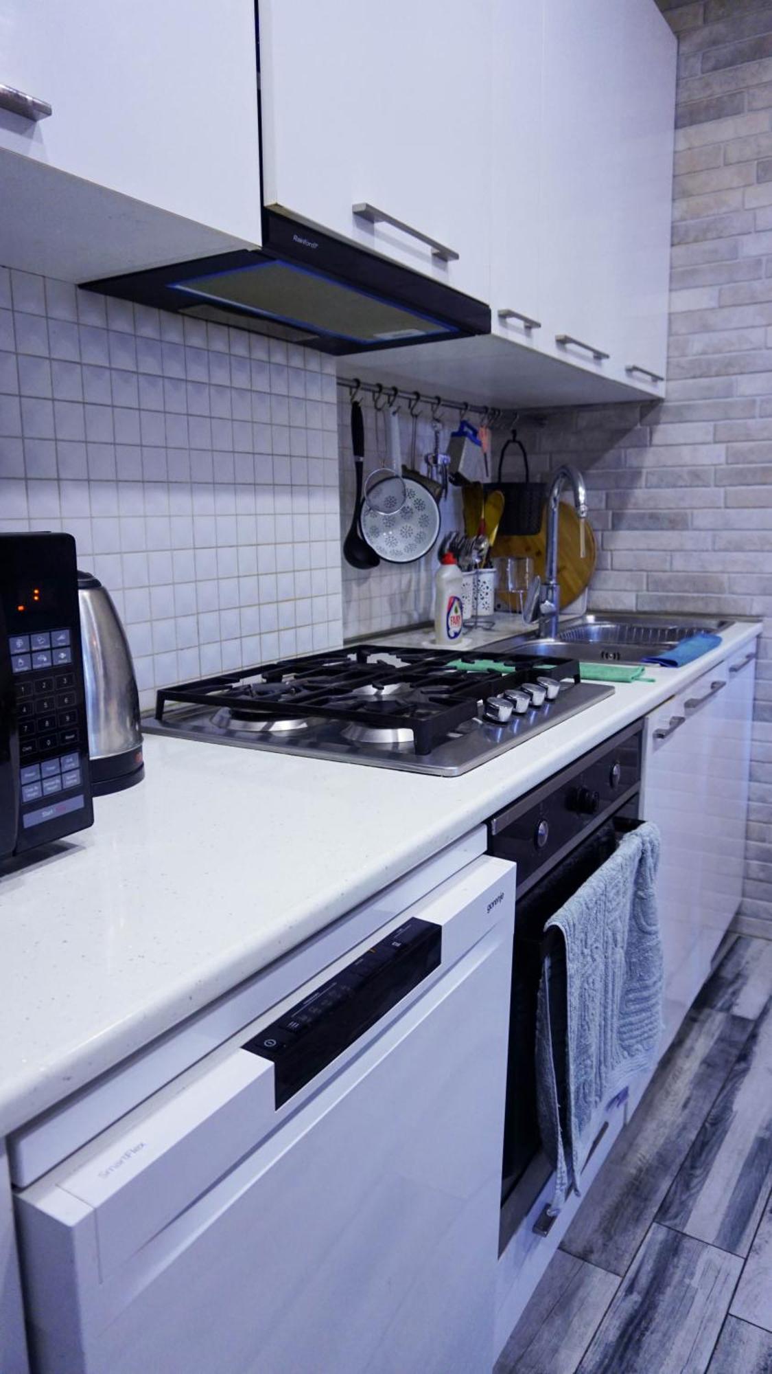 J Square Hostel Tbilisi Bagian luar foto